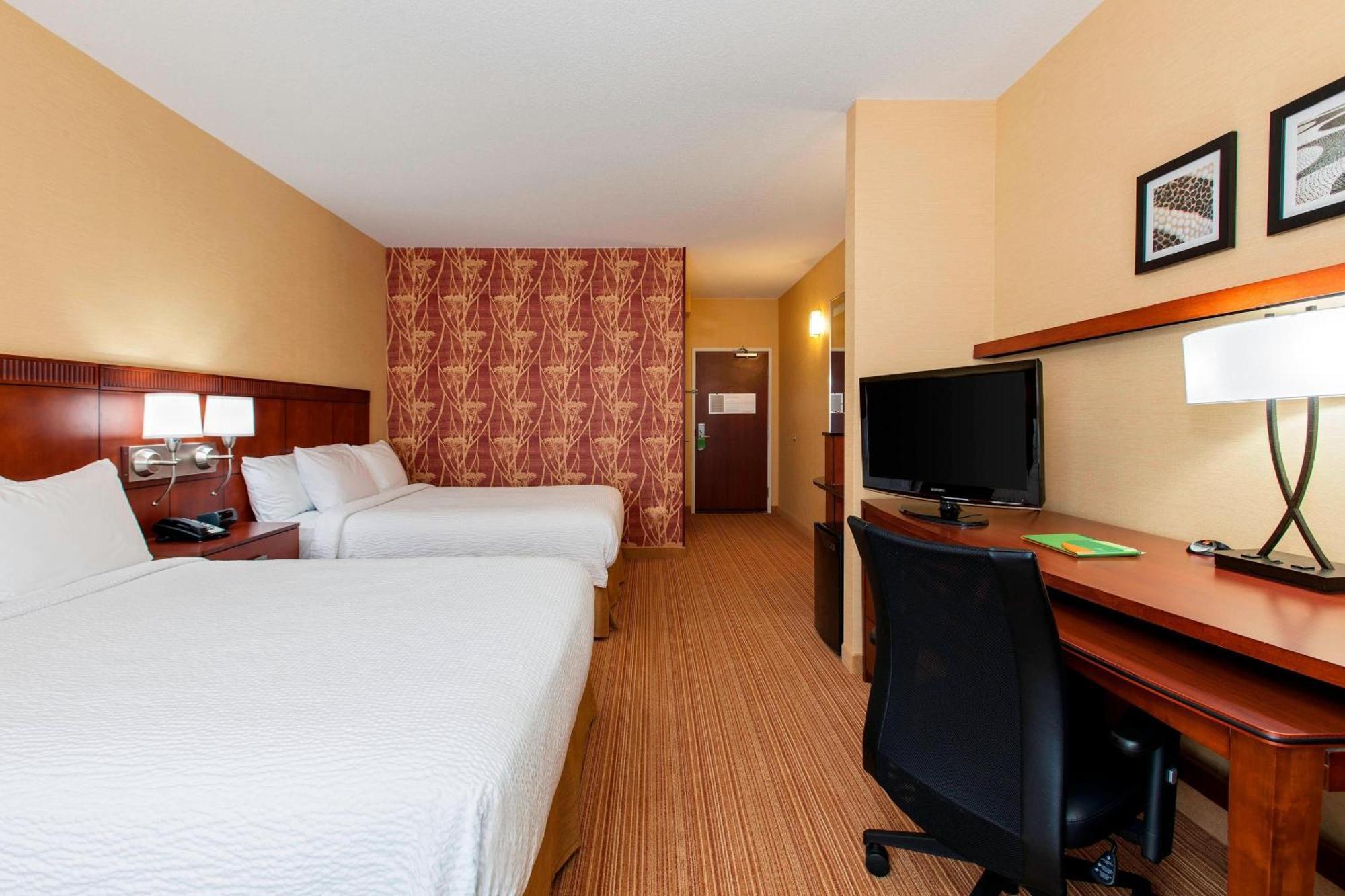 Courtyard By Marriott Chicago Schaumburg/Woodfield Mall Exterior foto